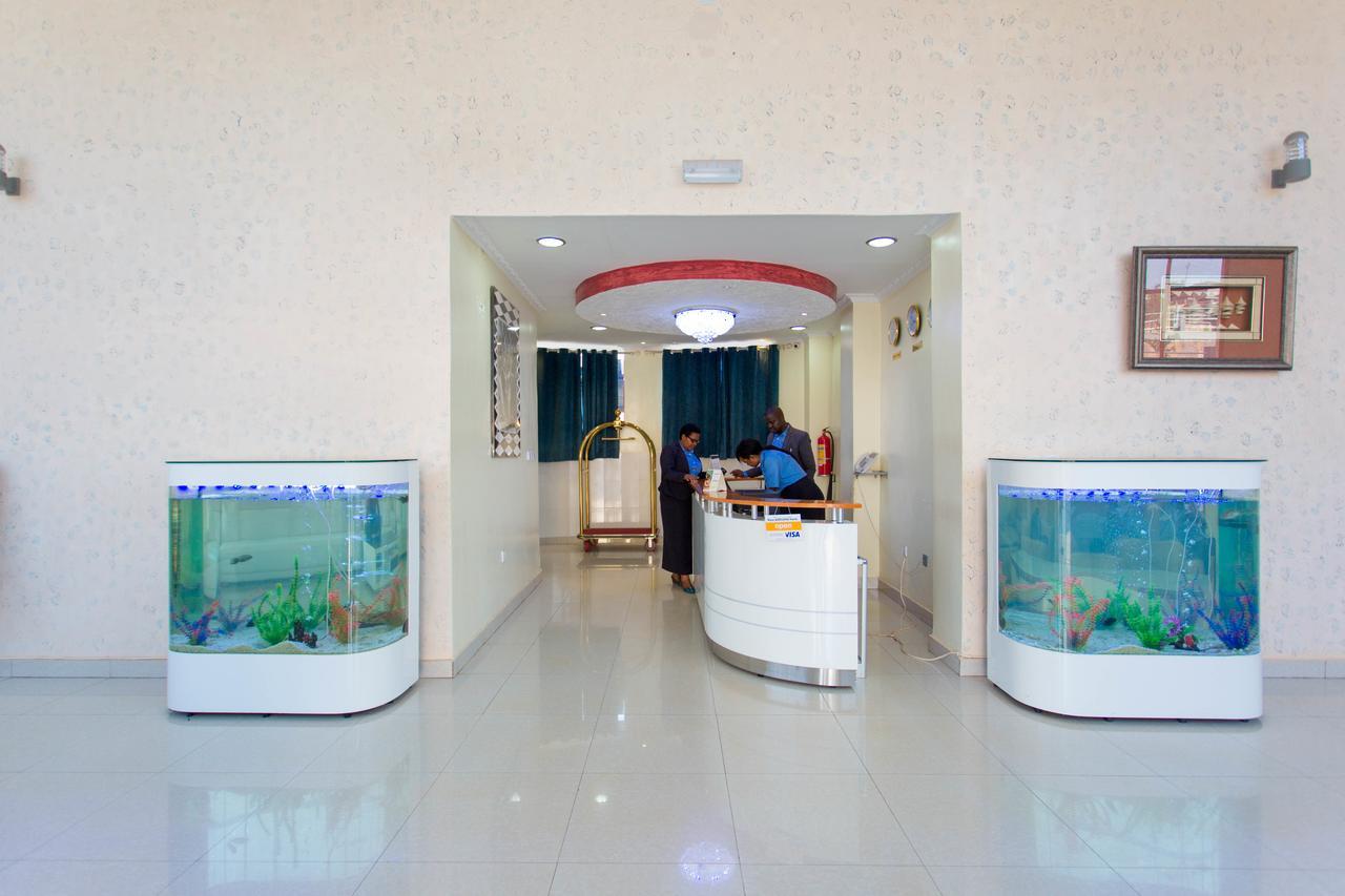 Dove Hotel Кигали Экстерьер фото